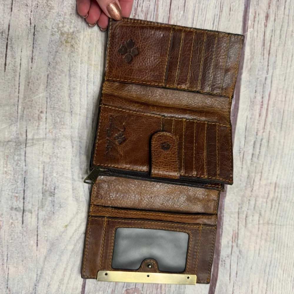 Patricia Nash Cametti TriFold Wallet Leather Rich Brown
